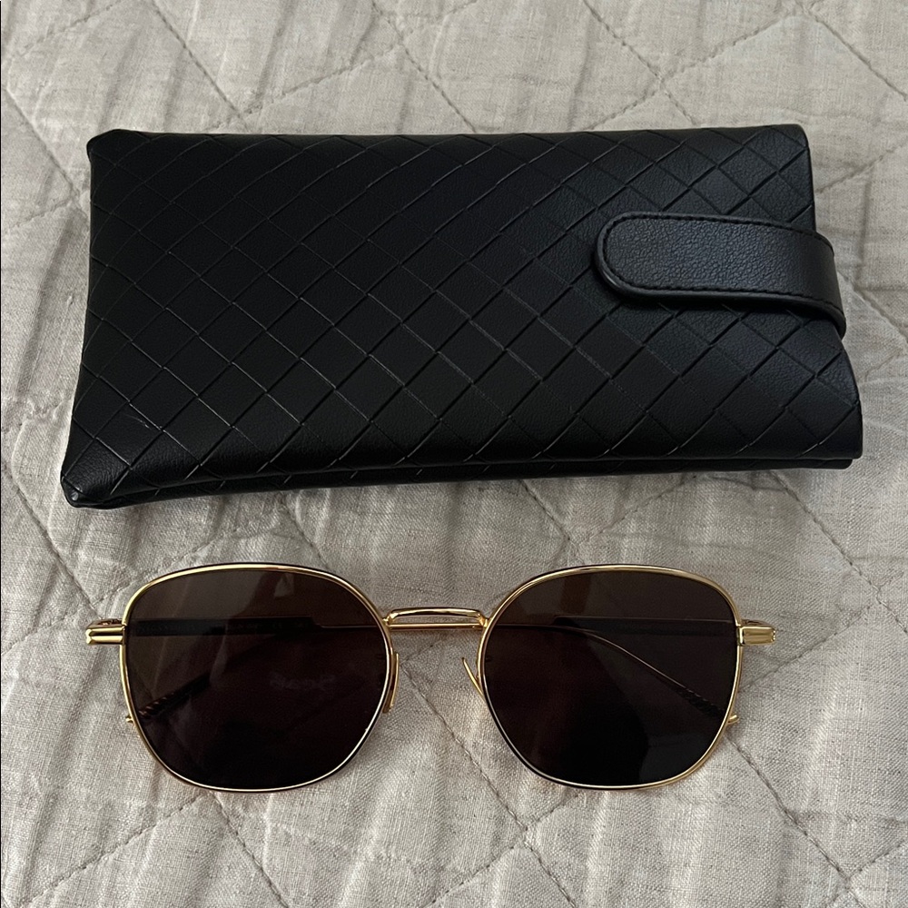 BOTTEGA VENETA Gold Frame Sunglasses with Black Case